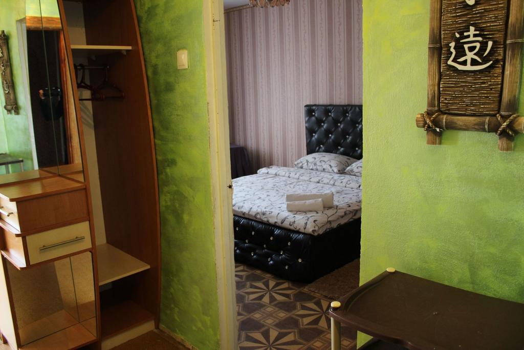 Apartment On Fastivs'Ka 2 Bila Cerkva Kültér fotó